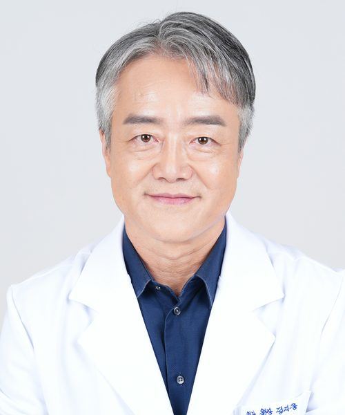 チョン・ジウン 代表院長